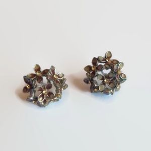 5/$20 - Enamel Floral Bouquet Stud Earrings